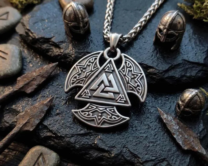 Valknut axe amulet made of stainless steel