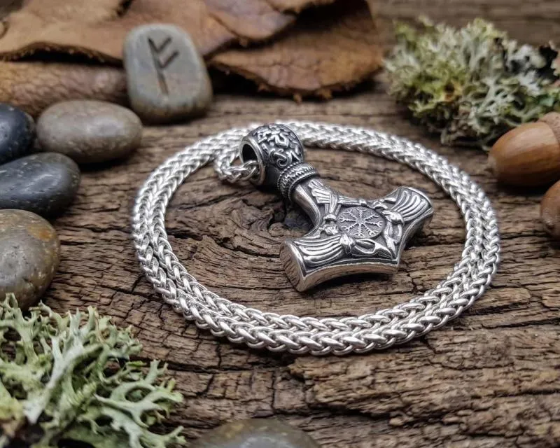 Mjölnir mit Helm of Awe in Edelstahl gefertigt