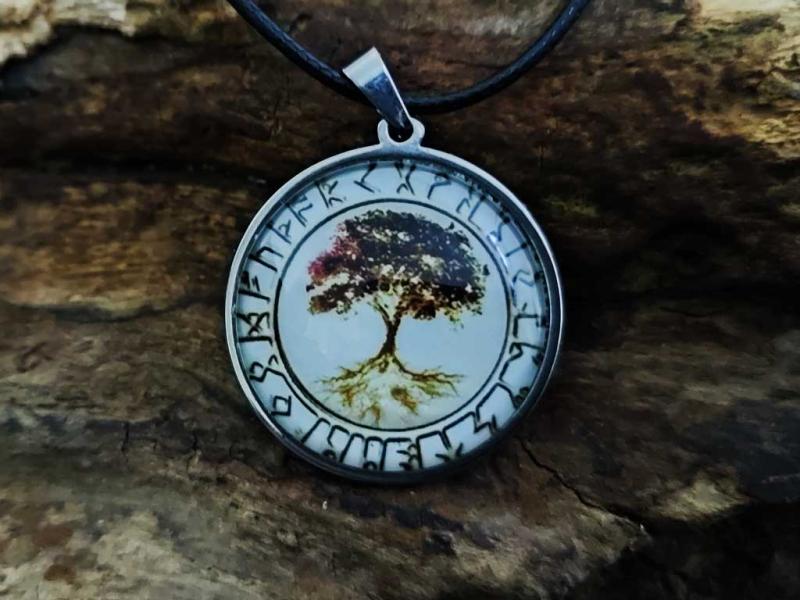 Great Yggdrasil amulet