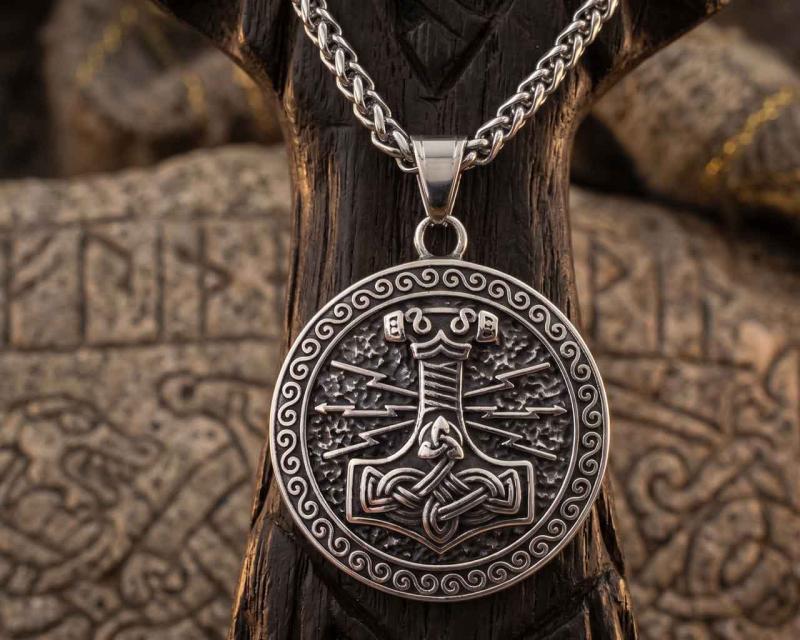 Thorshammer Mjölnir Anhänger aus Edelstahl