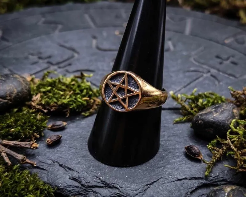 Pentagram Bronze Ring