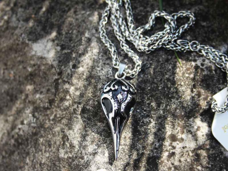 Edelstahl Rabenschädel