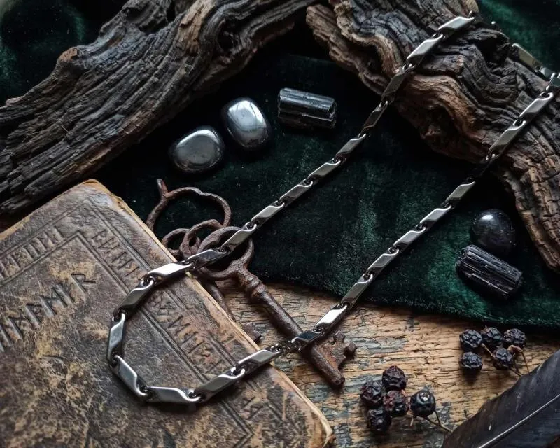 Noble link chain