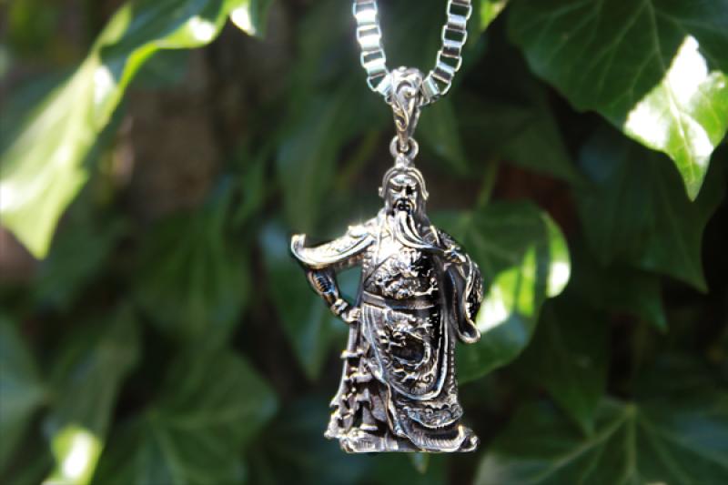 Edelstahl Figur " Guan Yu "