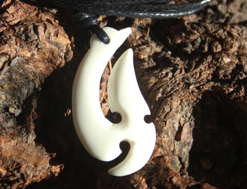 Hai Matau Kettenanhänger