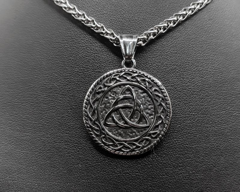 Schutzknoten im keltischen Stil