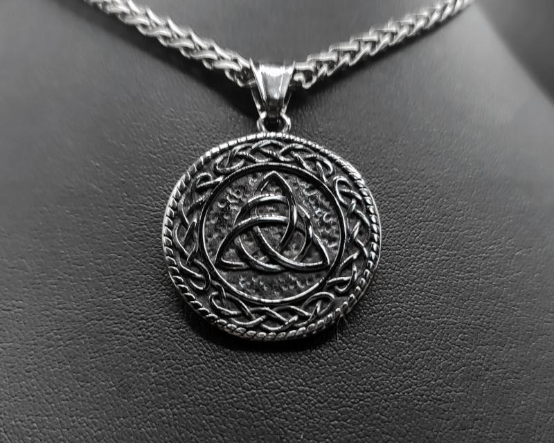 Schutzknoten im keltischen Stil