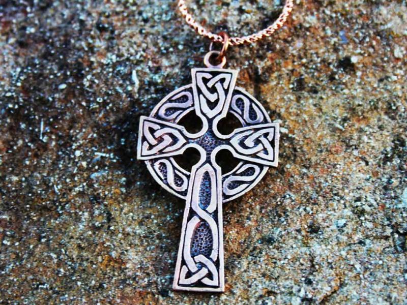 Large celtic cross