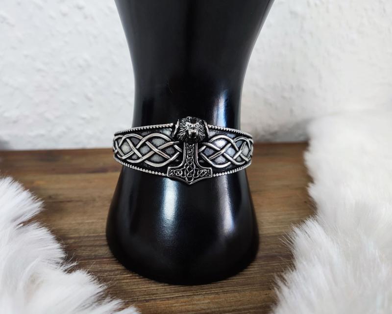 Edelstahl Armreif – Thorhammer mit Löwenkopf