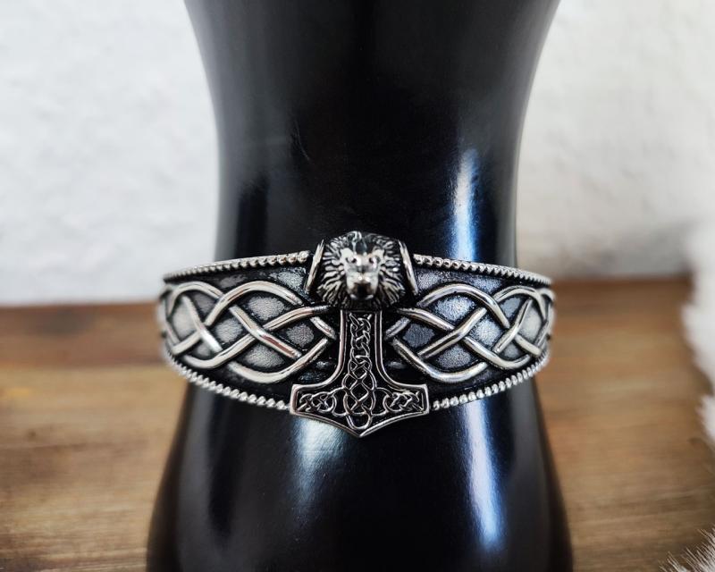 Edelstahl Armreif – Thorhammer mit Löwenkopf