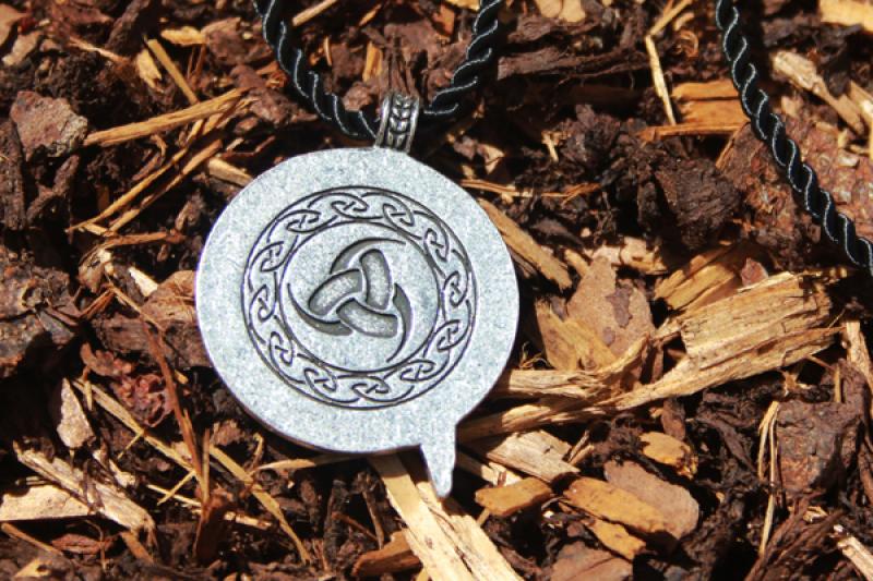 Odin-Raben, Rückseite Valknut