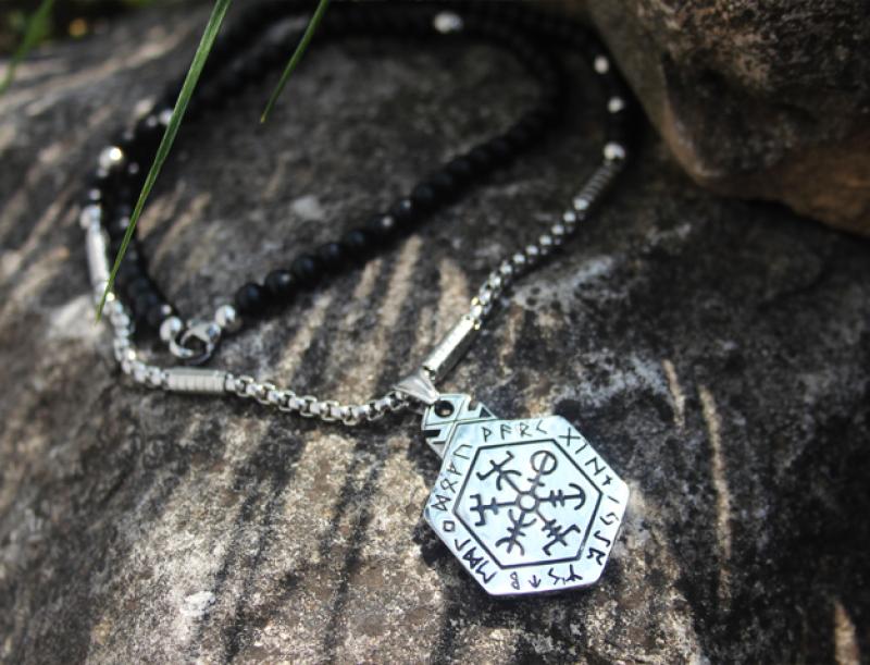 Schutz - Galdrstrafir an Achat - Edelstahlkette