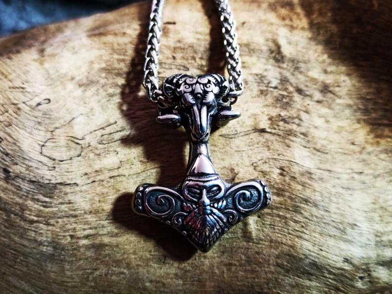 Widder Mjölnir Odin