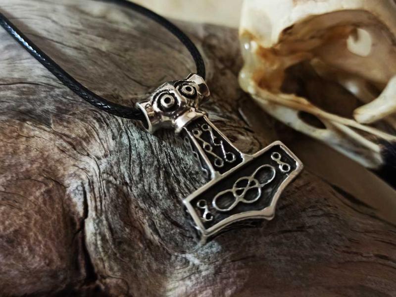Einfacher Silber Thorhammer