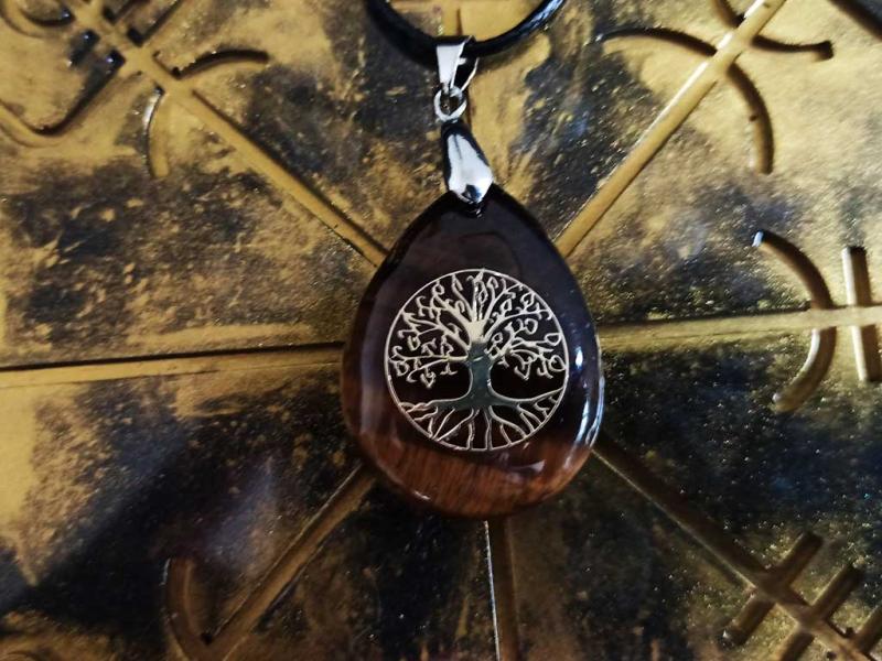 Tree of Life on Tiger Eye