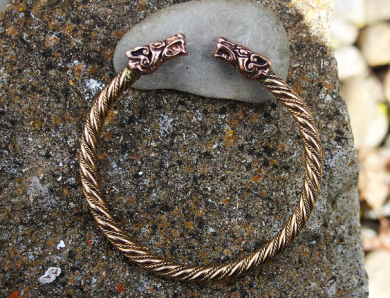 Herrenarmreif Odins Wölfe