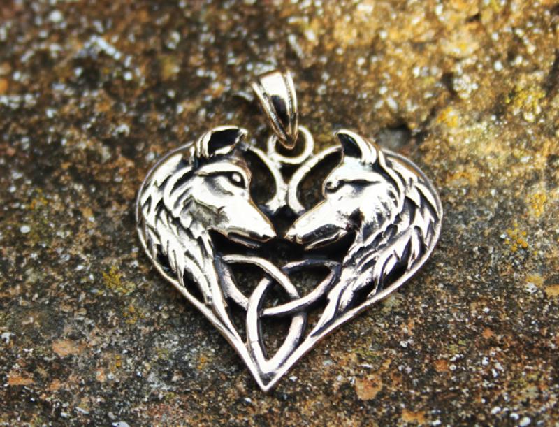 Pendant Wolf heart