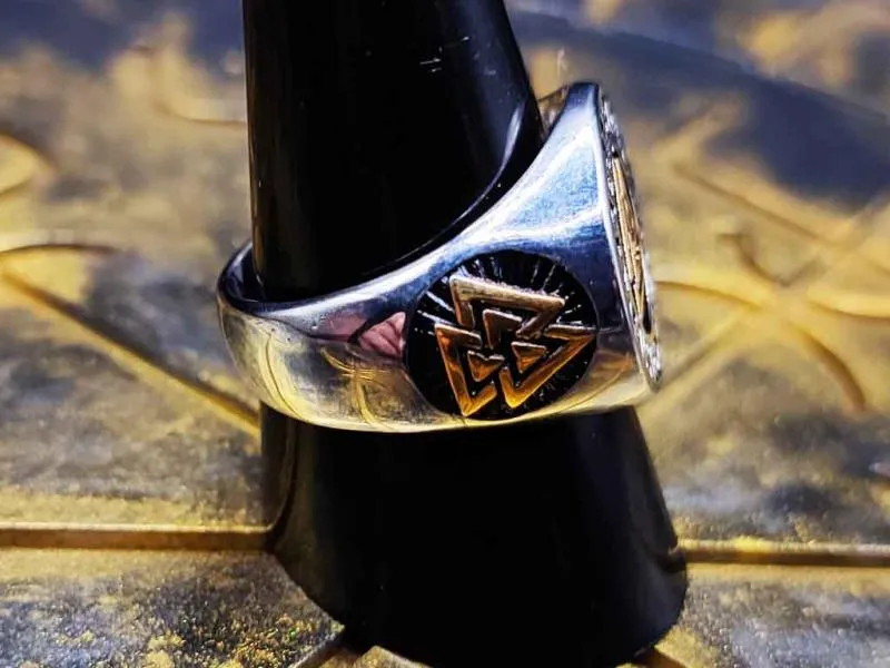 Wotansknoten Ring in silber/gold aus Edelstahl