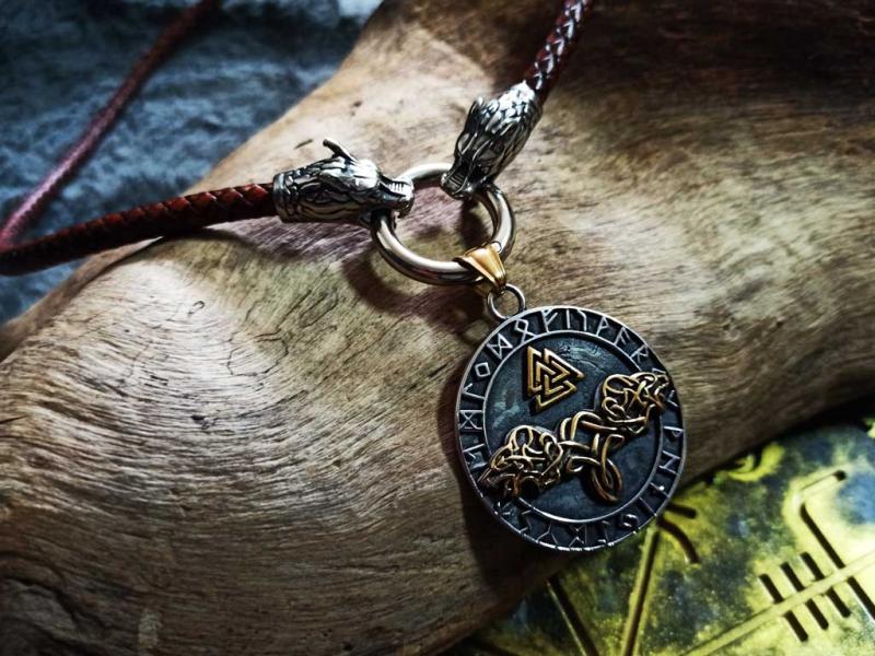 Odins Wölfe Lederkette