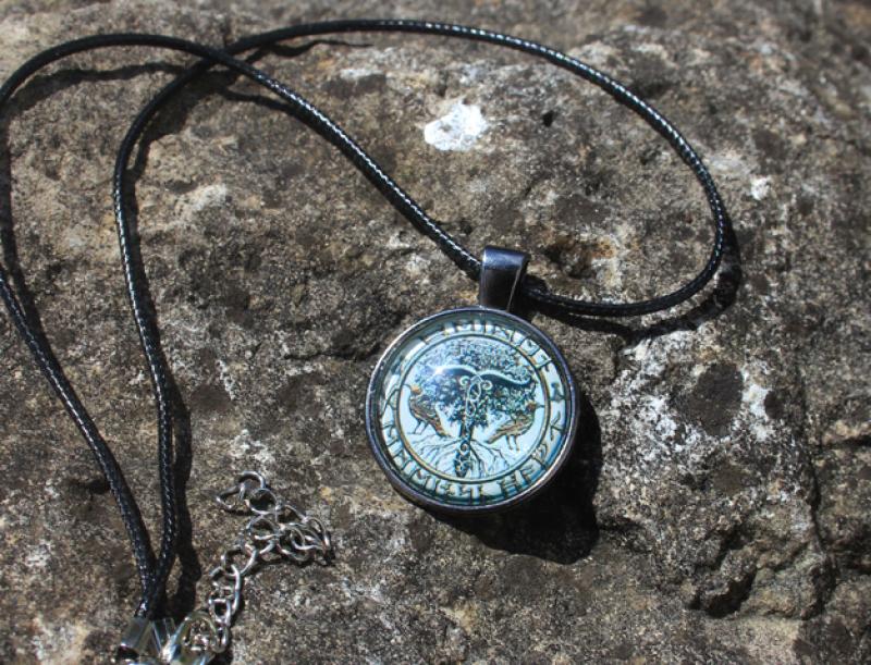 Irminsul Weltenbaum, Hugin und Munin Amulett