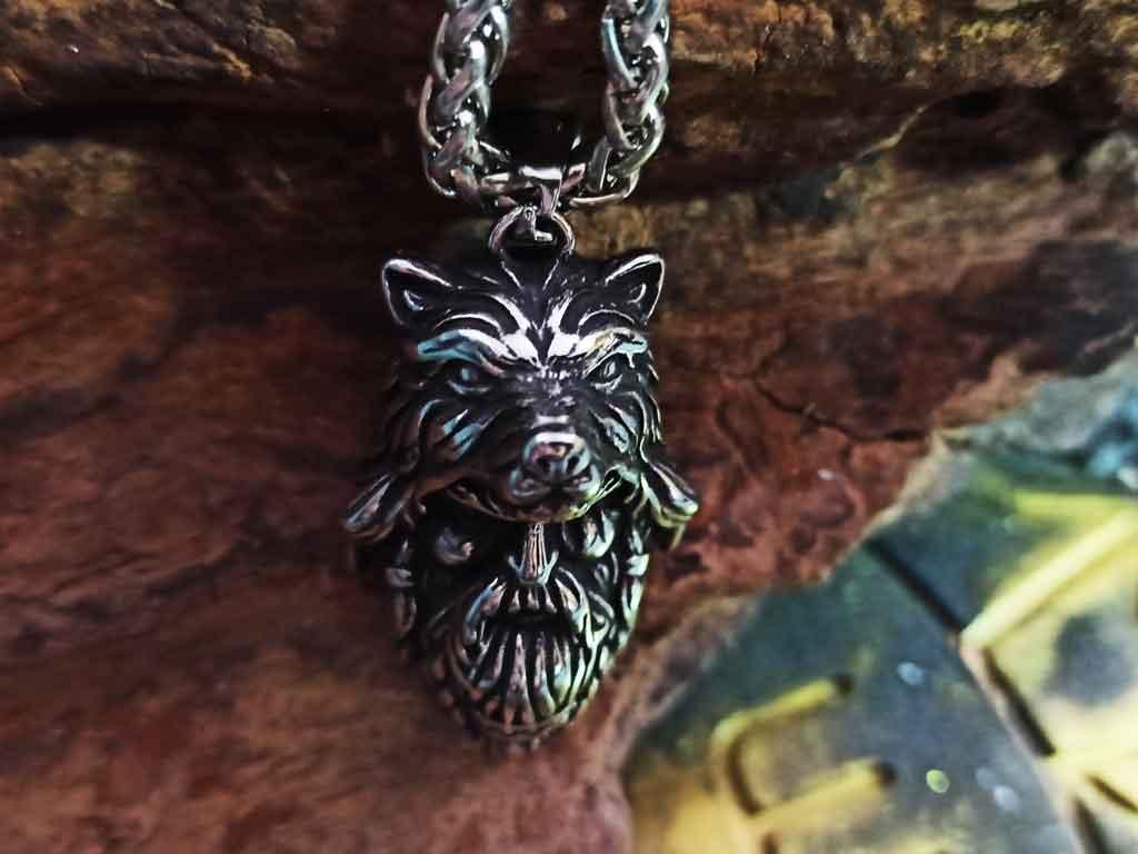 Berserker pendant