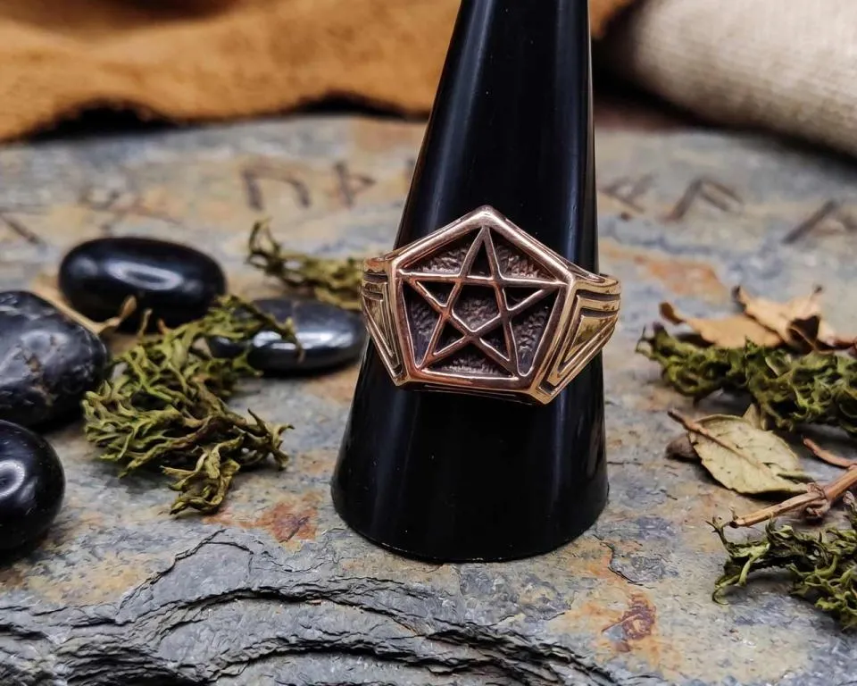 Pentagram Bronze Ring