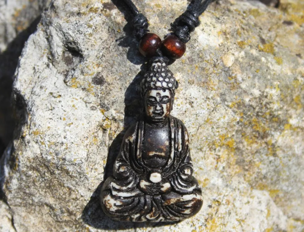 Sitting Buddha pendant