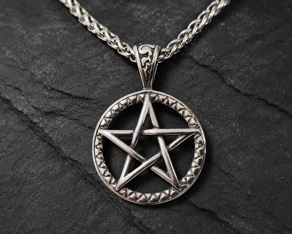 Pentagramm Anhänger aus Edelstahl
