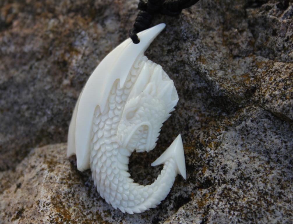 Drachen aus Bein