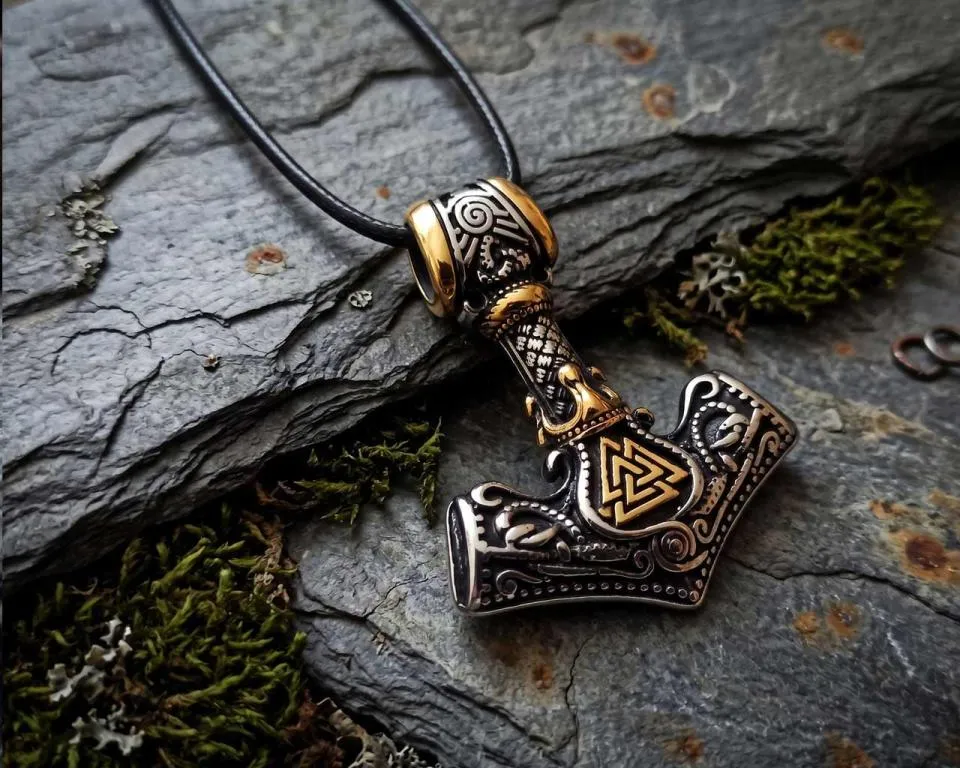Runes - Valknut Stainless Steel Thorhammer