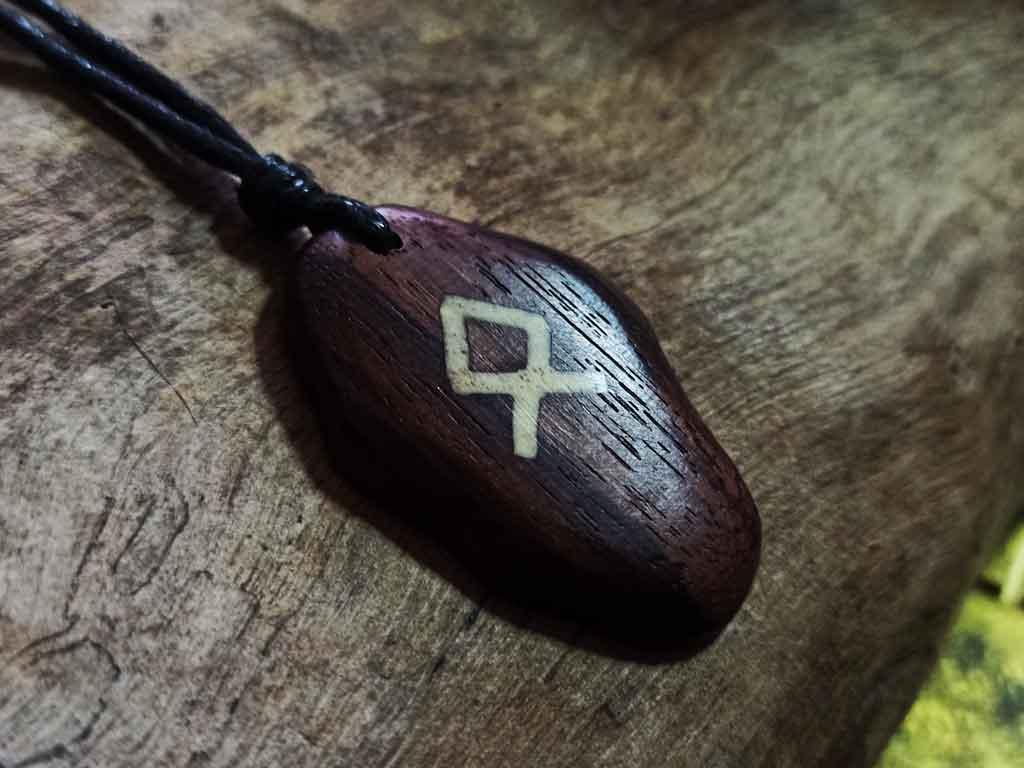 Wood Rune Othala