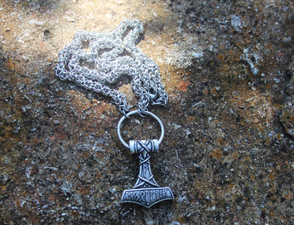 Thorhammer an handgearbeiteter 6mm Edelstahl Königskette