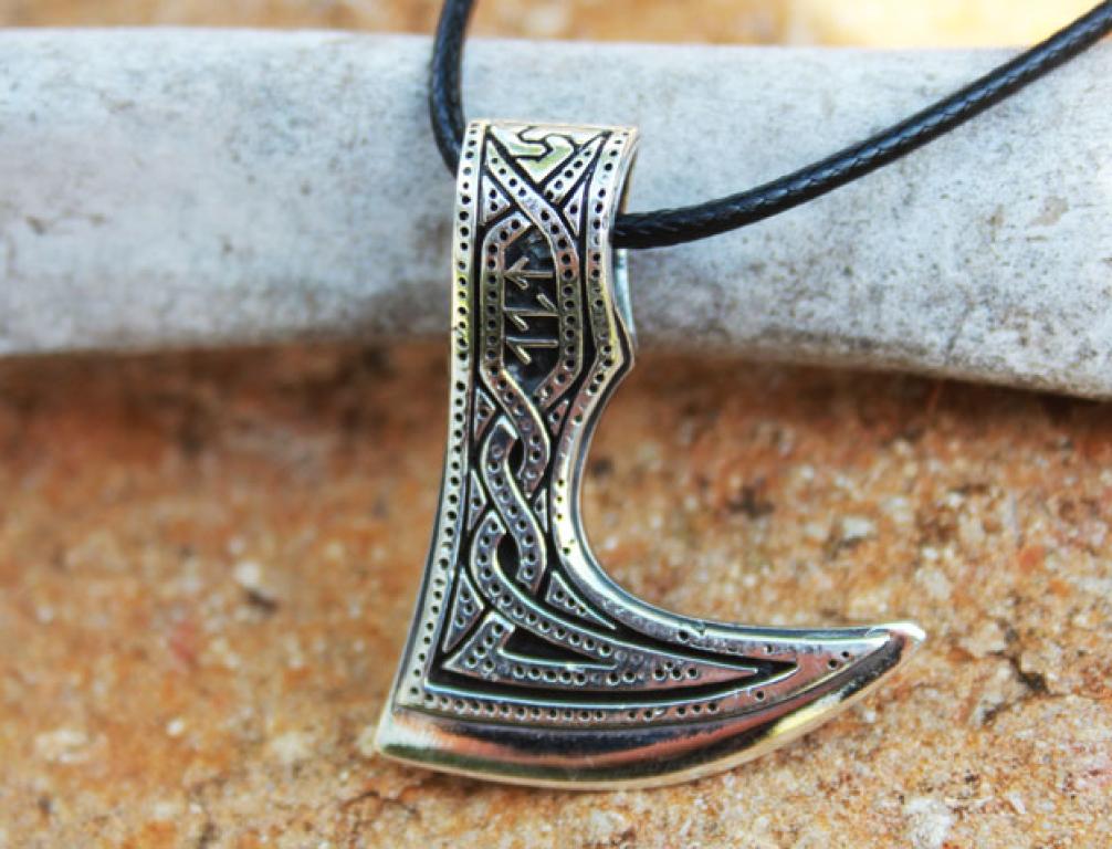 Runes Mammen Ax