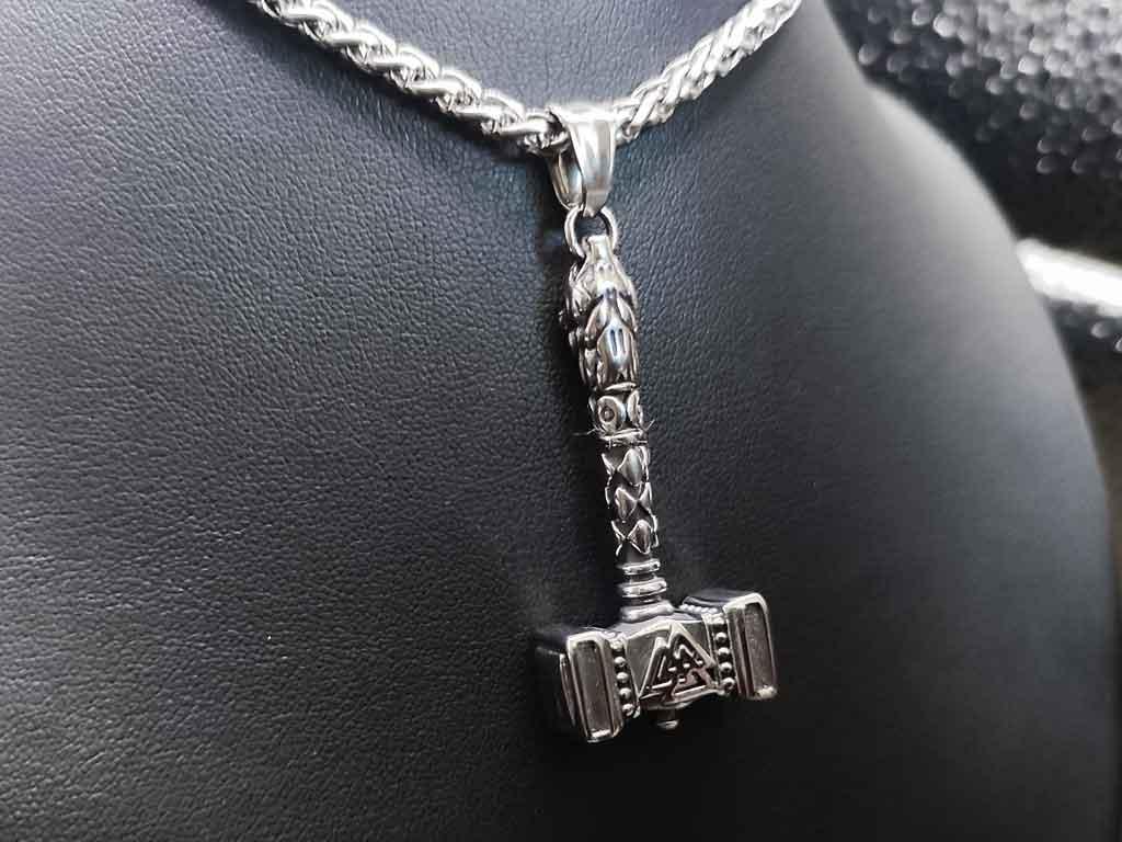 Der Mjölnir, die Kraft & Weisheit von Thor