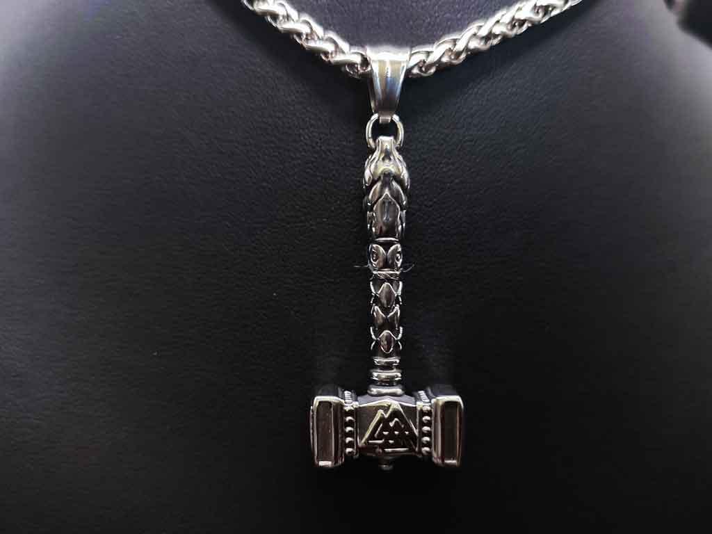Der Mjölnir, die Kraft & Weisheit von Thor