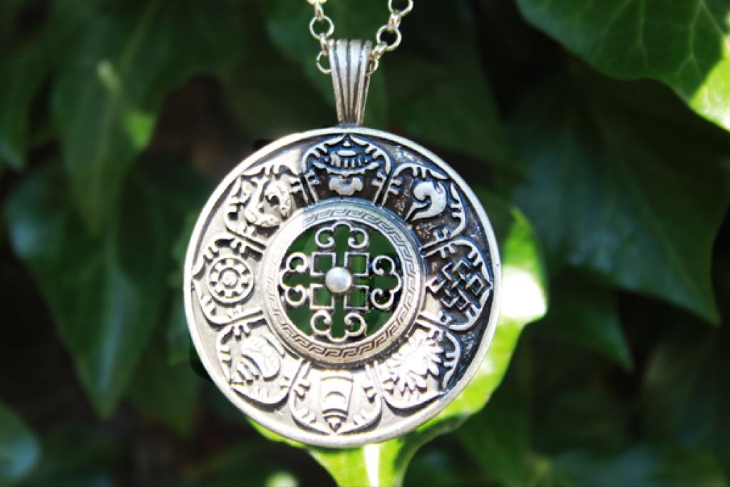 Tibetanisches Buddhistisches Glücks Amulett