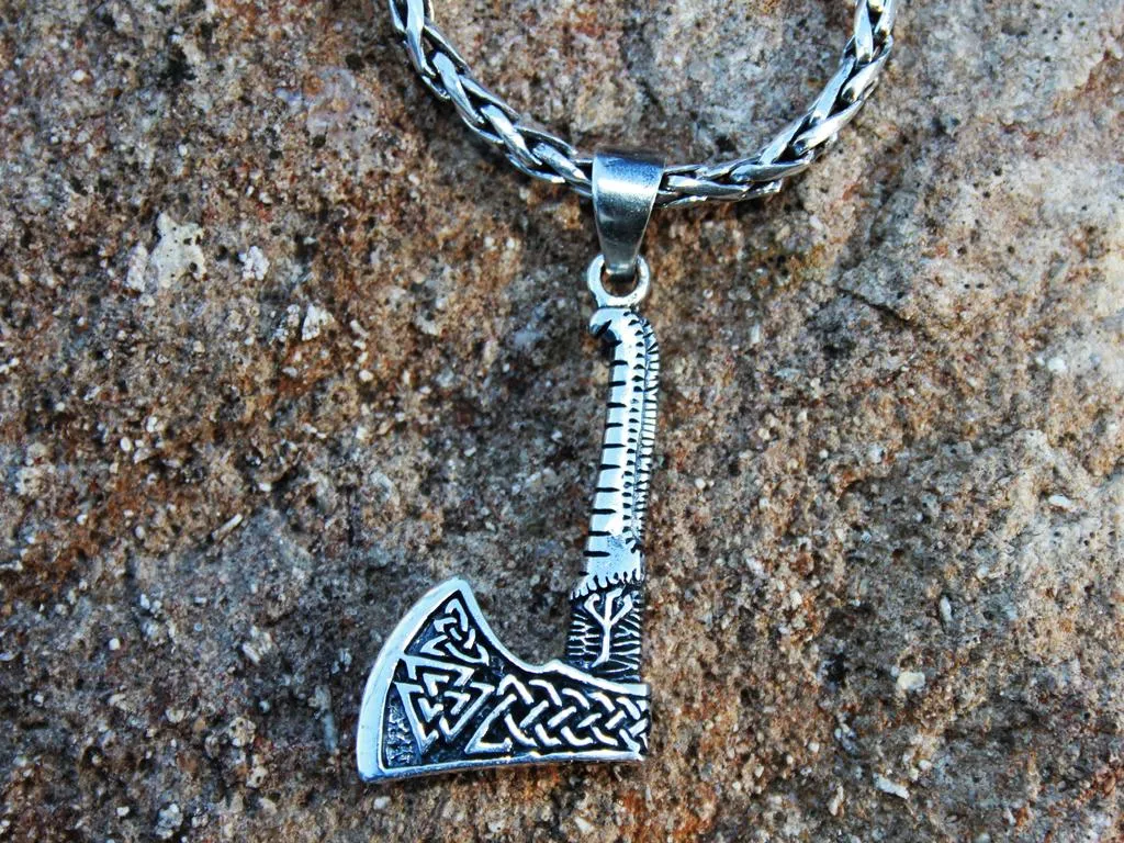 Ax with Celtic knot and Valknut