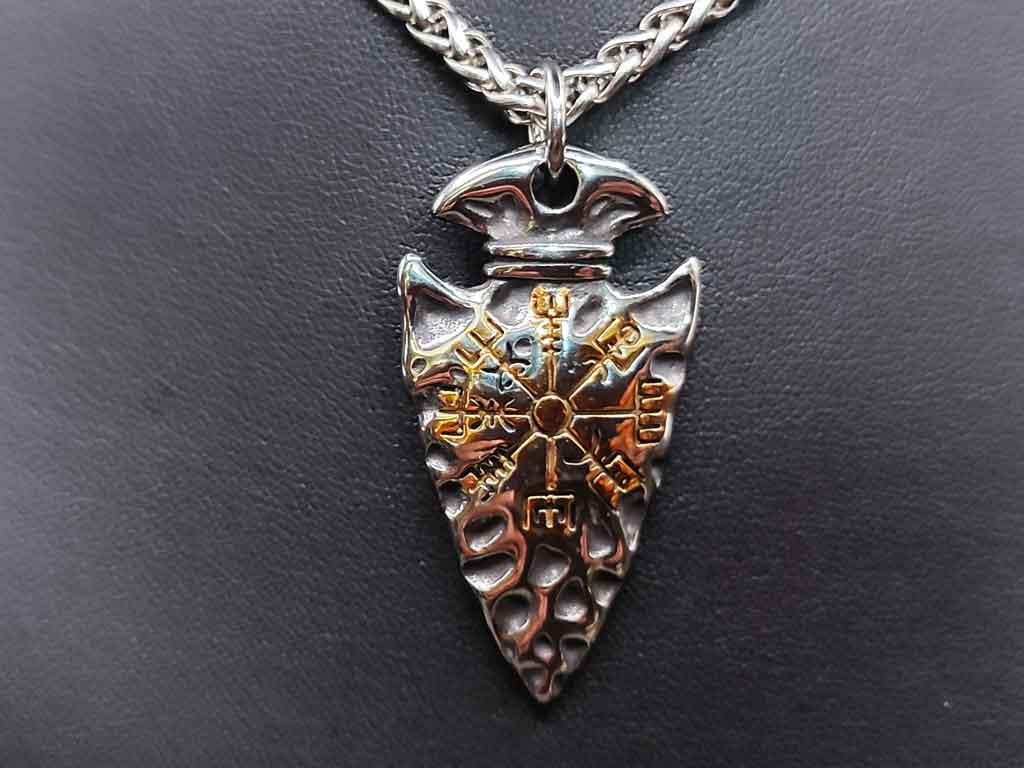 Gungnir Speerspitze mit Goldenem Vegvisir