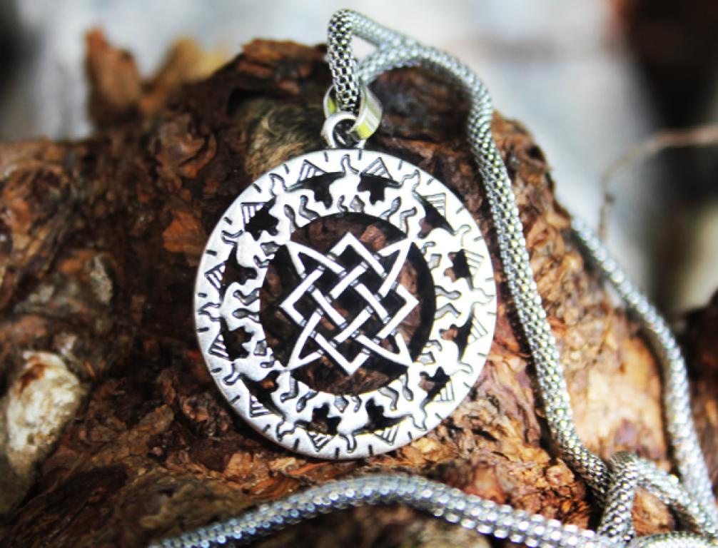 Star of Rus pendant