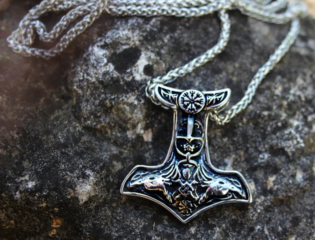 Edelstahl Thorhammer mit Raben und Vegvisir