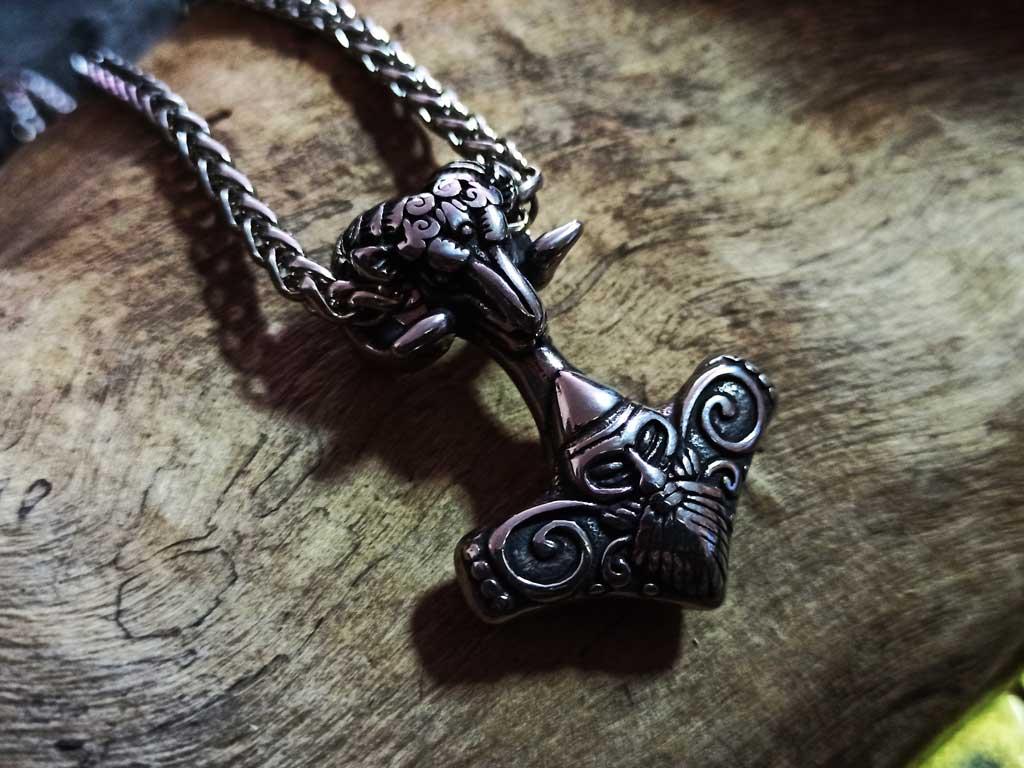 Widder Mjölnir Odin