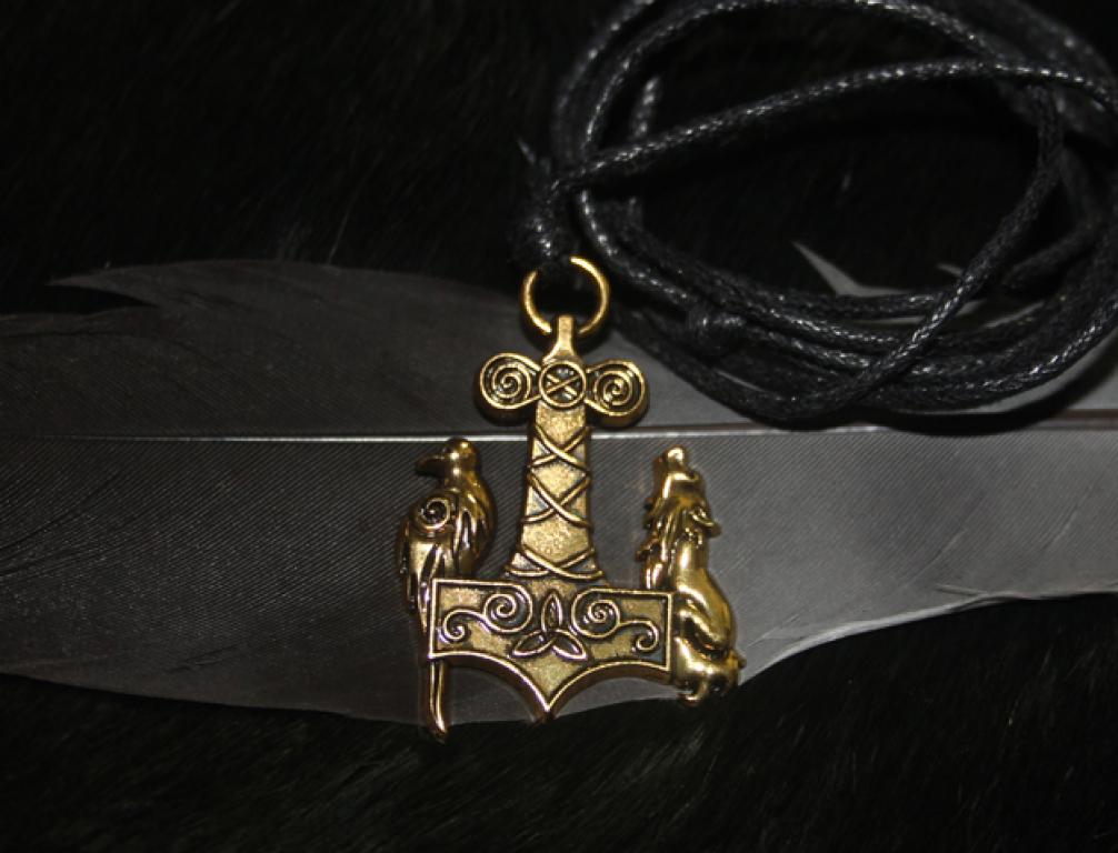 Thorhammer -Rabe -Wolf