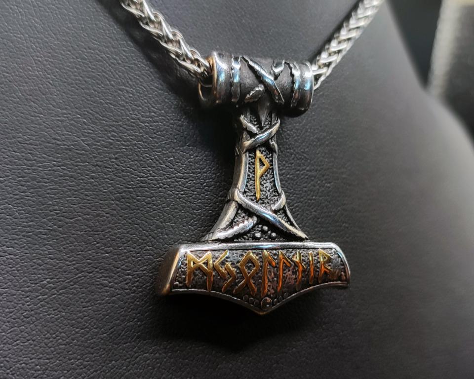 Zweifarbiger Thorshammer mit "Mjolnir"-Gravur