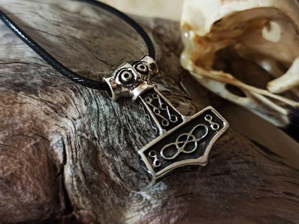 Einfacher Silber Thorhammer