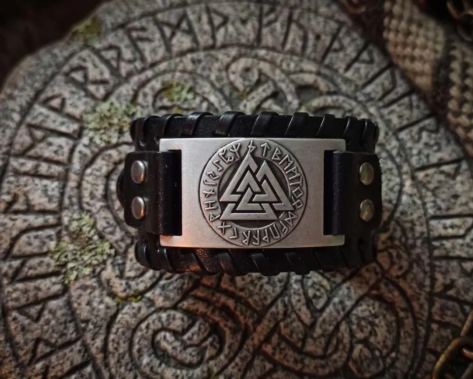 Valknut Lederarmband