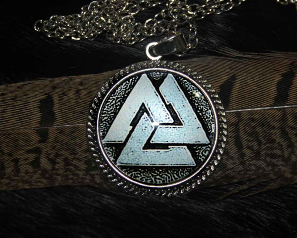 Valknut Amulett