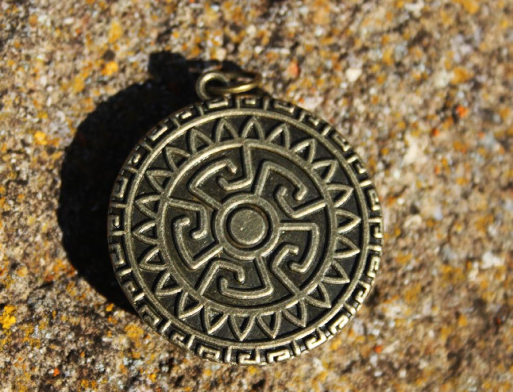 35mm Dragon - Tiger Amulet