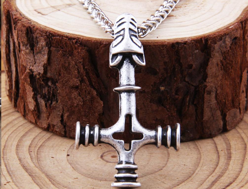 Wolf Cross - Thor Hammer
