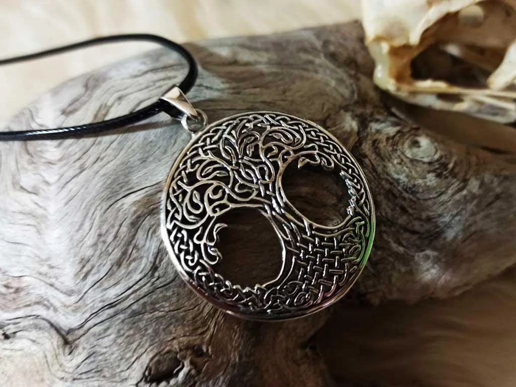 Celtic jewelry - tree of life