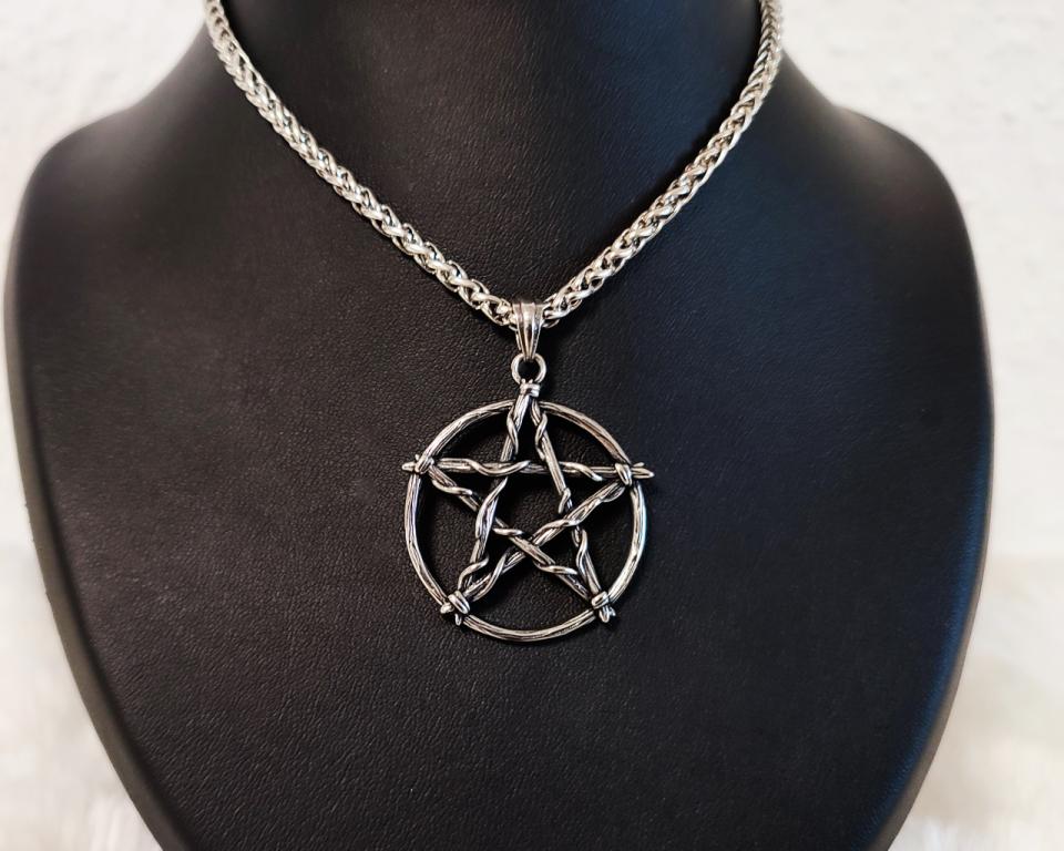 Stainless Steel Pentagram Pendant – Magical Protection Jewelry